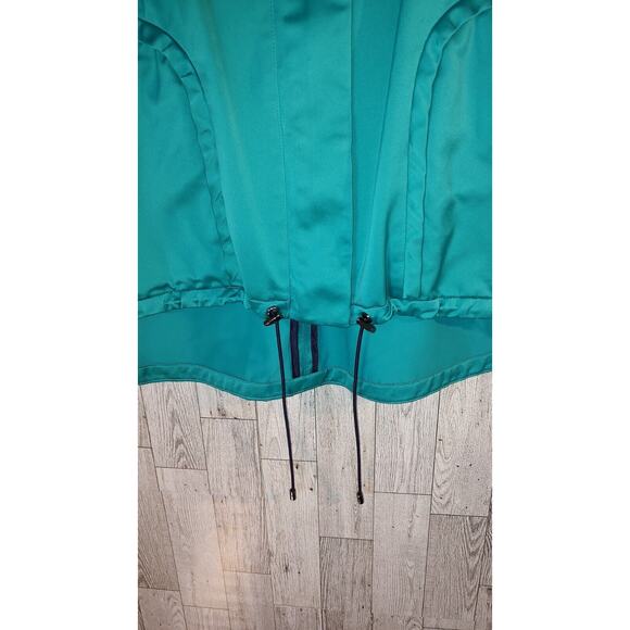 St. John Woman Teal Green Windbreaker Size L Zipper Snaps Pockets FLAW SNAGS - Picture 11 of 16